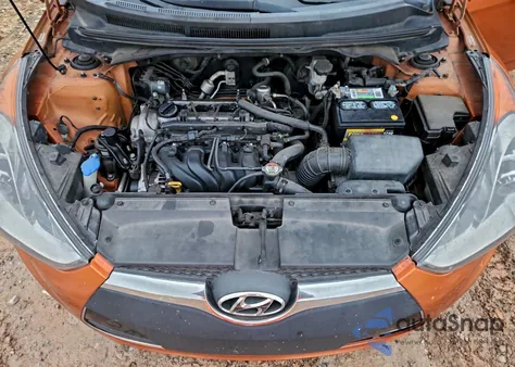 2012 Hyundai Veloster z USA, uszkodzony, nr VIN KMHTC6AD4CU030684